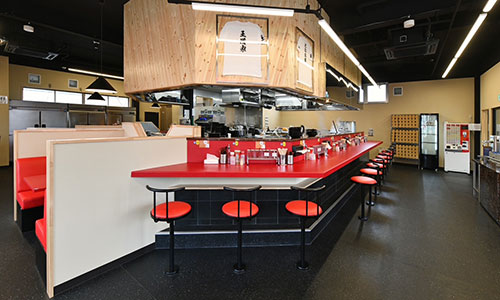 との丸家 松飛台店（千葉県松戸市）の内観